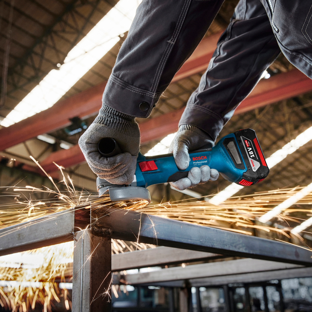 Брусалица батериска Bosch GWS 18V-8