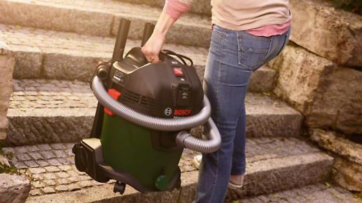 Правосмукалка Bosch AdvancedVac 20