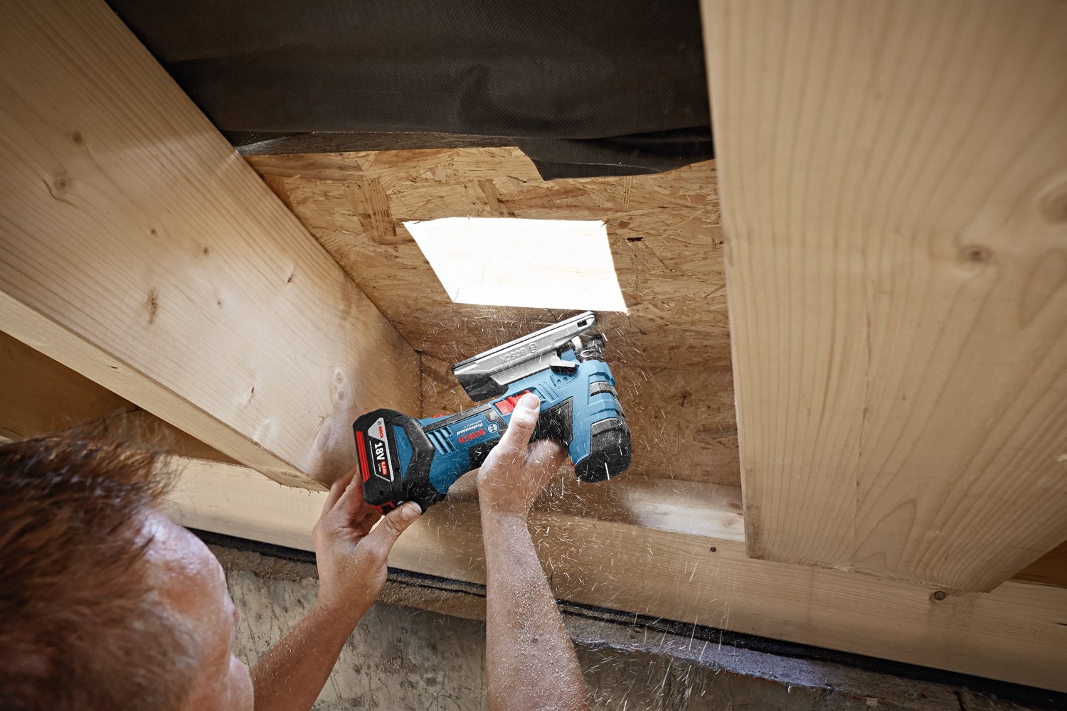 Убoдна пила Bosch GST 18 V-LI S