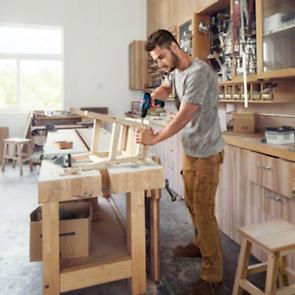 Батериска штрафилица Bosch GSR 120-LI (2 x GBA 12V 2.0Ah)