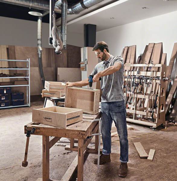 Батериска штрафилица Bosch GSB 12V-30