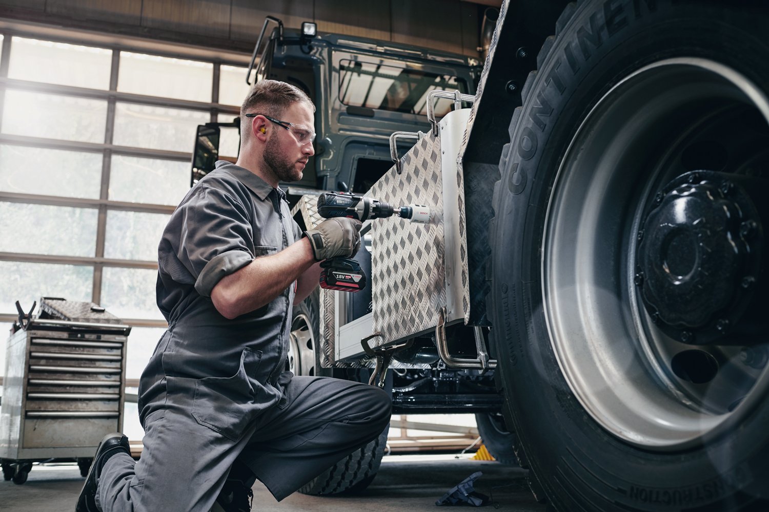 Круна за метал и дрво (19 mm) Bosch