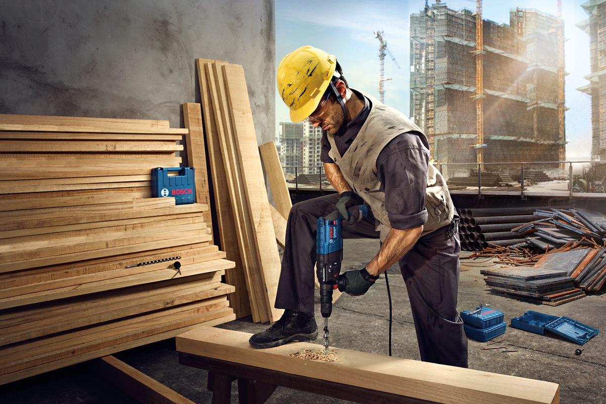 Хилт електро - пнеуматски Bosch GBH 240F