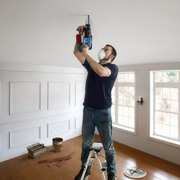 Батериски хилт Bosch GBH 180-LI Solo